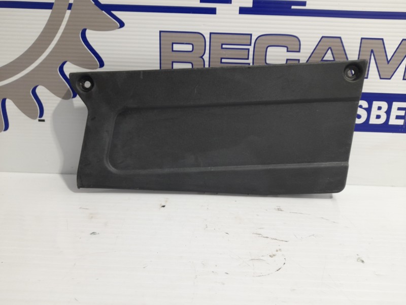 Recambio de moldura interior para iveco daily furgón 2.3 diesel cat referencia OEM IAM 5801404358  