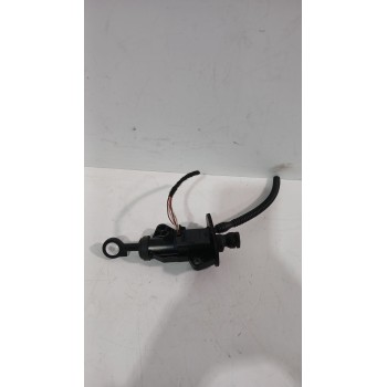 Recambio de bombin embrague para volkswagen t-roc (a11, d11) 1.6 tdi referencia OEM IAM 5Q0721388J  