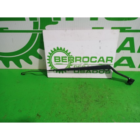 Recambio de brazo limpia delantero derecho para kia sorento 2.5 crdi cat referencia OEM IAM BLPA1328  