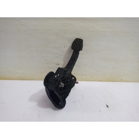 Recambio de pedal embrague para volkswagen passat berlina (3c2) individual referencia OEM IAM 3C1721059AC  