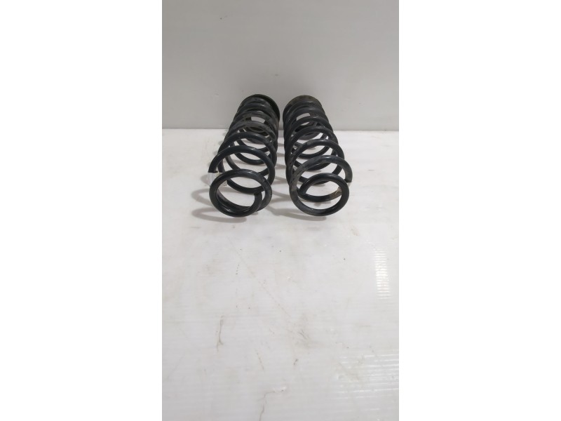 Recambio de muelle amortiguacion para volkswagen t-roc (a11, d11) 1.6 tdi referencia OEM IAM 5Q0411105CE  