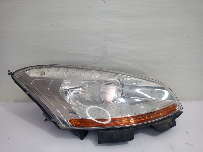 Recambio de faro derecho para citroën c4 grand picasso avatar referencia OEM IAM 6206A8  