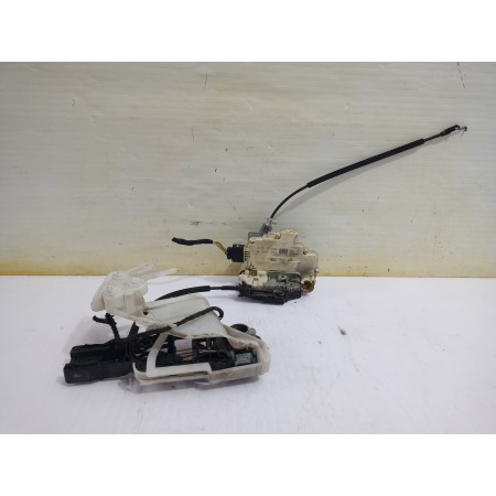 Recambio de cerradura puerta delantera izquierda para volkswagen passat berlina (3c2) individual referencia OEM IAM 3C1837015A  