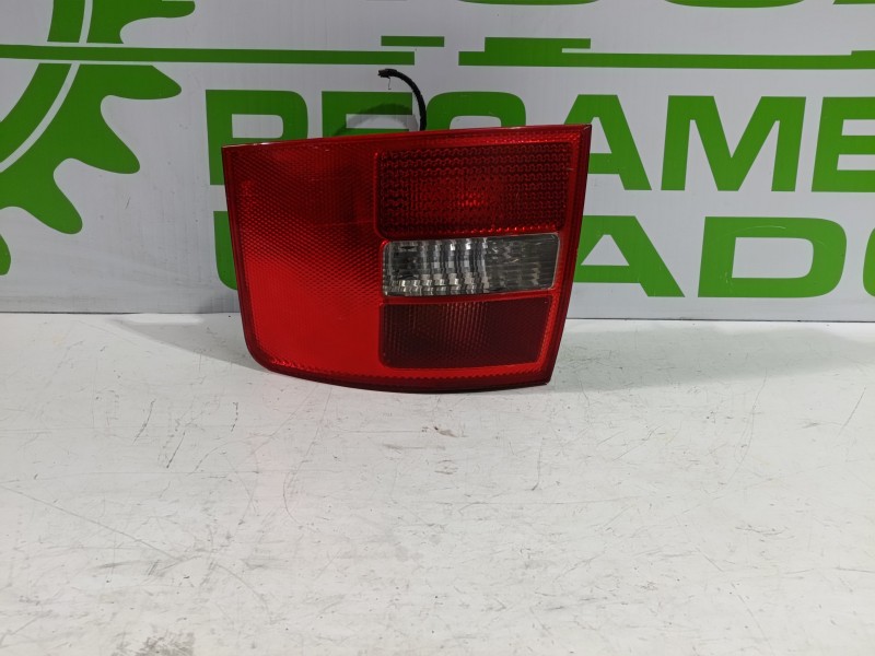 Recambio de piloto trasero derecho para audi a6 berlina (4b2) 2.5 tdi quattro referencia OEM IAM 4B9945096  