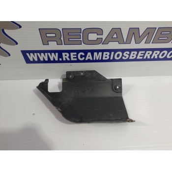 Recambio de moldura para iveco daily furgón 2.3 diesel cat referencia OEM IAM 5801597587  