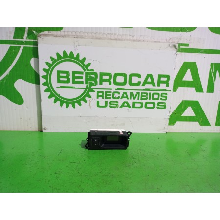 Recambio de pantalla multifuncion para land rover freelander (ln) e targa referencia OEM IAM 52010215C  