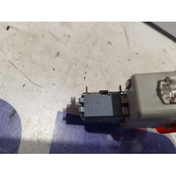 Recambio de luz interior para seat leon (1m1) 1.9 tdi referencia OEM IAM 1J0947411B  