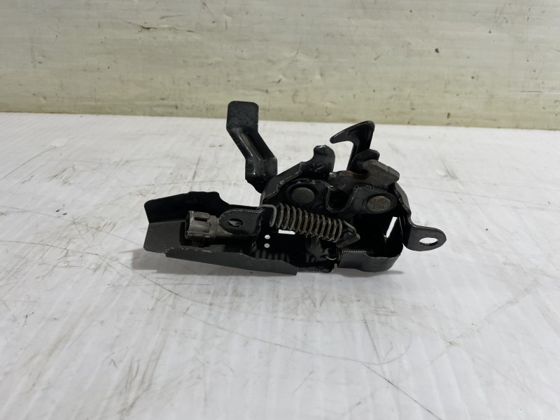 Recambio de cerradura capo para toyota prius (nhw20) basis referencia OEM IAM 5351047060  