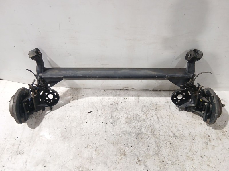 Recambio de puente trasero para kia rio ii (jb) 1.5 crdi referencia OEM IAM 551001G200  