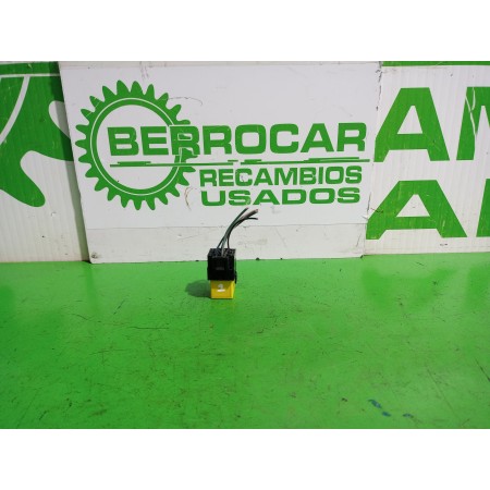 Recambio de rele para land rover freelander (ln) e targa referencia OEM IAM V23134B52X127  