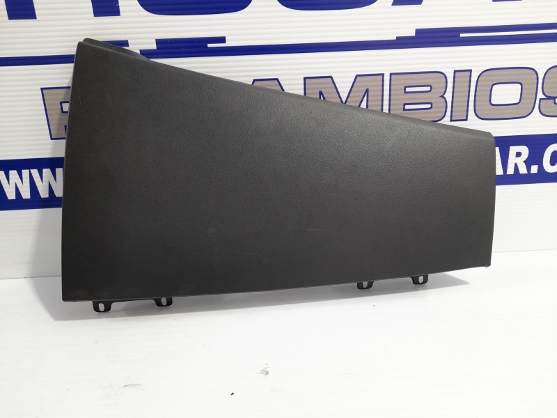 Recambio de moldura para iveco daily furgón 2.3 diesel cat referencia OEM IAM 5801544568  