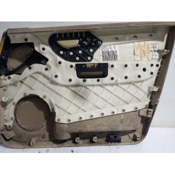 Recambio de guarnecido puerta delantera izquierda para mercedes-benz clase a (w169) a 200 cdi (169.008) referencia OEM IAM A1697