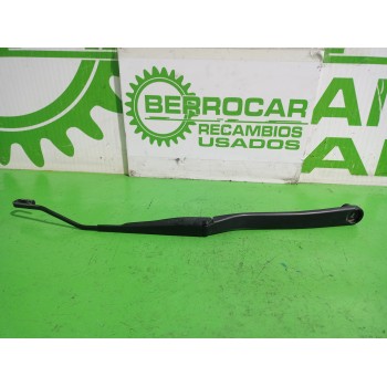BRAZO LIMPIA DELANTERO DERECHO W000014867 / 288811KA0A 