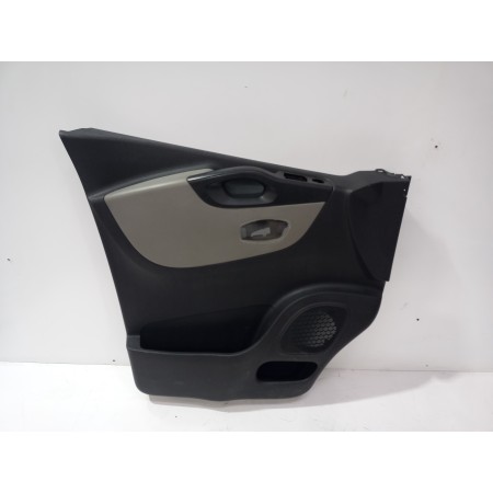 Recambio de guarnecido puerta delantera derecha para renault trafic furgón l1h1 2,7t referencia OEM IAM 809008574R  