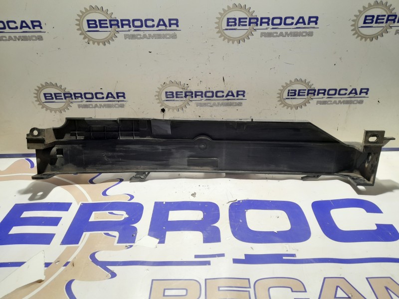 Recambio de soporte para land rover range rover sport 3.6 td v8 referencia OEM IAM PCU500250  