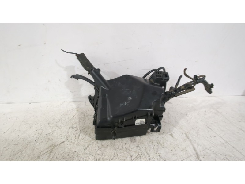 Recambio de caja reles / fusibles para kia ceed (cd) 1.0 t-gdi referencia OEM IAM 3916037110  