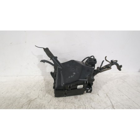 Recambio de caja reles / fusibles para kia ceed (cd) 1.0 t-gdi referencia OEM IAM 3916037110  