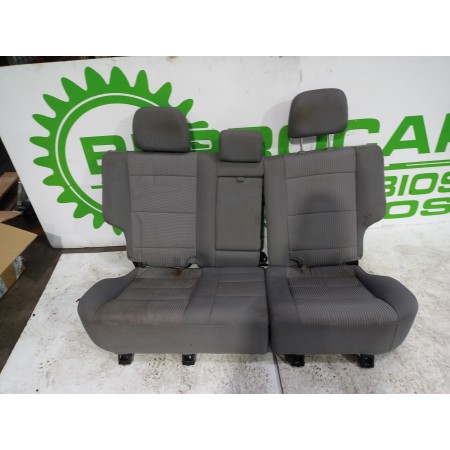 Recambio de asiento trasero para kia sorento i (jc) 2.5 crdi referencia OEM IAM 892003E830YC2  