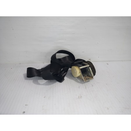 Recambio de cinturon seguridad trasero derecho para ford focus berlina (cap) trend referencia OEM IAM 2013465  