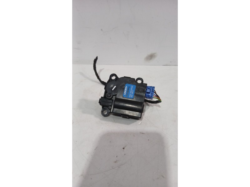 Recambio de motor apertura trampilla para kia ceed (cd) 1.0 t-gdi referencia OEM IAM D332EDFAA02  