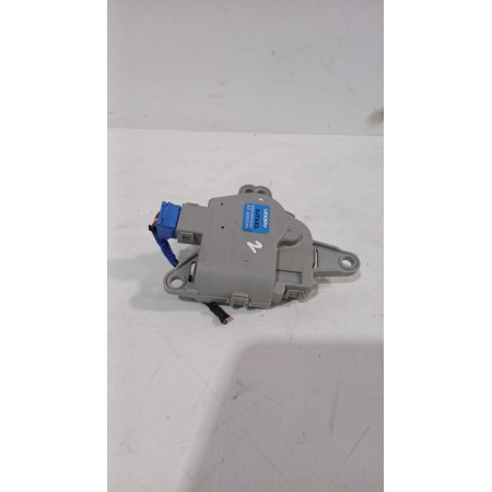 Recambio de motor apertura trampilla para kia ceed (cd) 1.0 t-gdi referencia OEM IAM EA1F0EDFAA02  