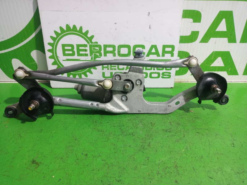 Recambio de motor limpia delantero para toyota auris touring sports (e18) active referencia OEM IAM 8511002340  