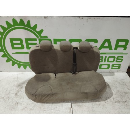 Recambio de asientos traseros para nissan micra (k12e) 1.2 cat referencia OEM IAM 88660BX370  