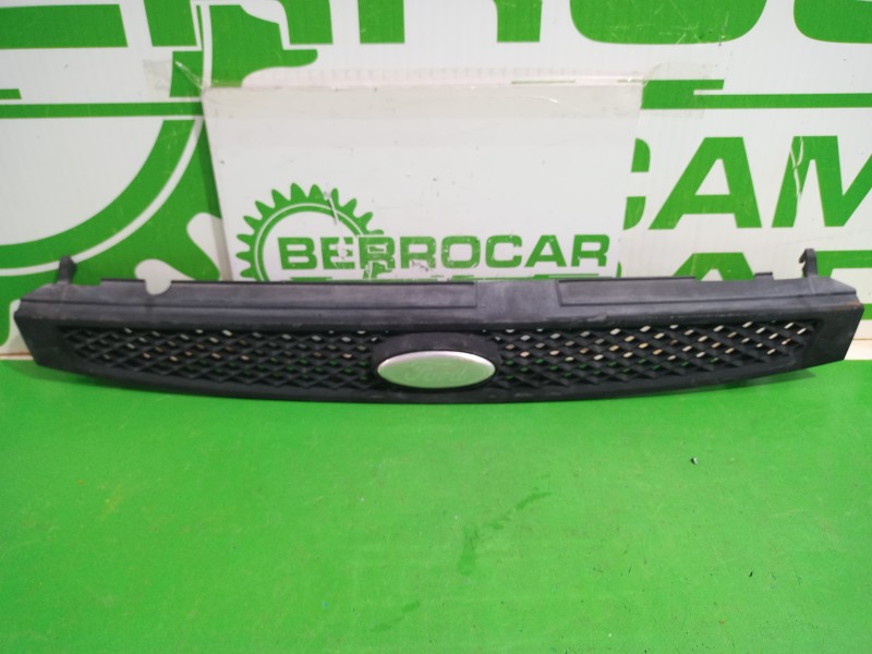 Recambio de rejilla delantera para ford fiesta (cbk) fun referencia OEM IAM 1211719  