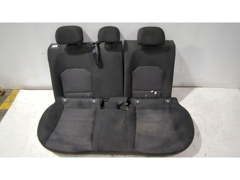 Recambio de asiento trasero para kia ceed (cd) 1.0 t-gdi referencia OEM IAM 89100J7010AZK  