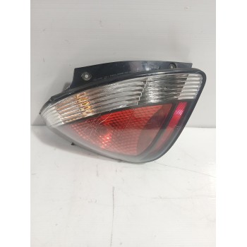 PILOTO TRASERO IZQUIERDO 924011G210 