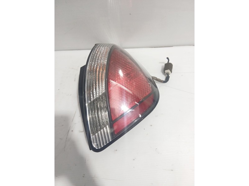 Recambio de piloto trasero derecho para kia rio ii (jb) 1.5 crdi referencia OEM IAM 924021G210  