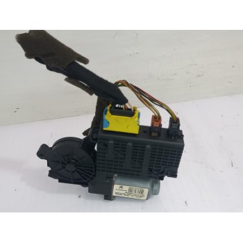 Recambio de motor elevalunas delantero izquierdo para citroën c4 grand picasso avatar referencia OEM IAM 9682495680  