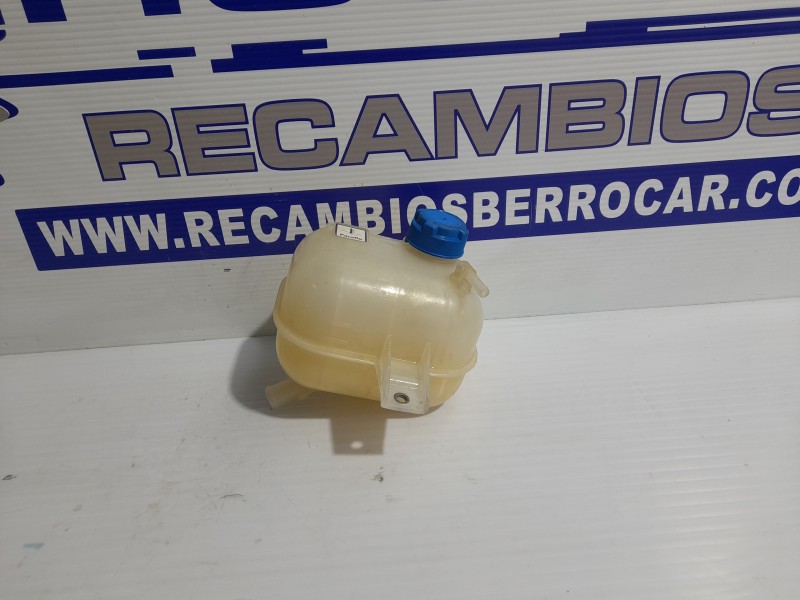 Recambio de deposito expansion para fiat doblo cargo 1.3 16v jtd cat referencia OEM IAM 51891028  