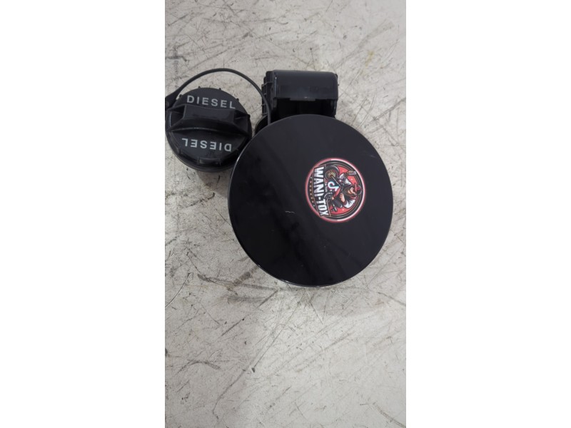 Recambio de tapa exterior combustible para kia rio ii (jb) 1.5 crdi referencia OEM IAM 695101G200  