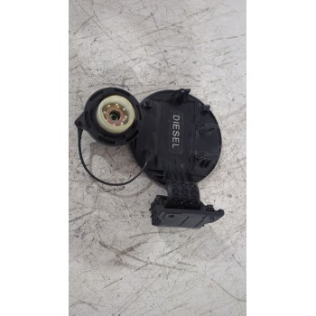 Recambio de tapa exterior combustible para kia rio ii (jb) 1.5 crdi referencia OEM IAM 695101G200  