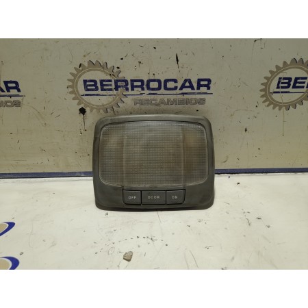 Recambio de luz interior para kia carens 2.0 turbodiesel cat referencia OEM IAM 928003E0  
