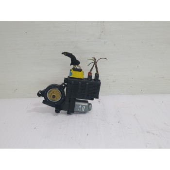MOTOR ELEVALUNAS DELANTERO DERECHO 9682495580 