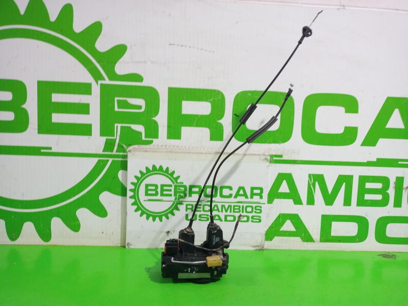 Recambio de cerradura puerta lateral derecha para opel vectra c berlina gts referencia OEM IAM 13157759  