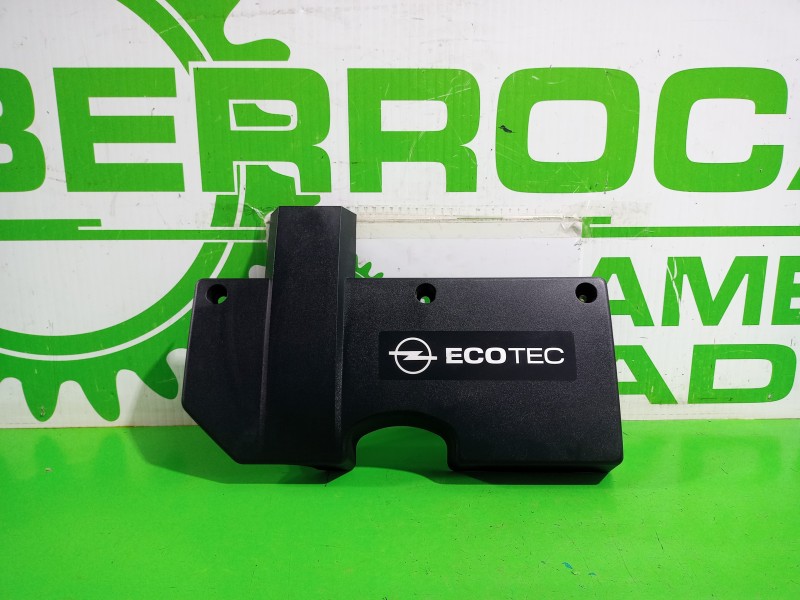Recambio de cubierta motor para opel vectra c berlina gts referencia OEM IAM 24435827O  