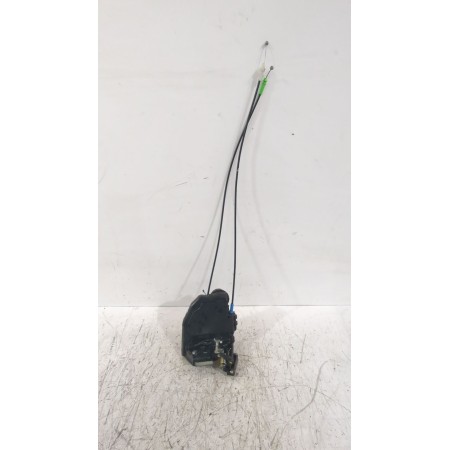 Recambio de cerradura puerta trasera derecha para toyota auris (_e15_) 1.6 (zre151_) referencia OEM IAM 6905002180  