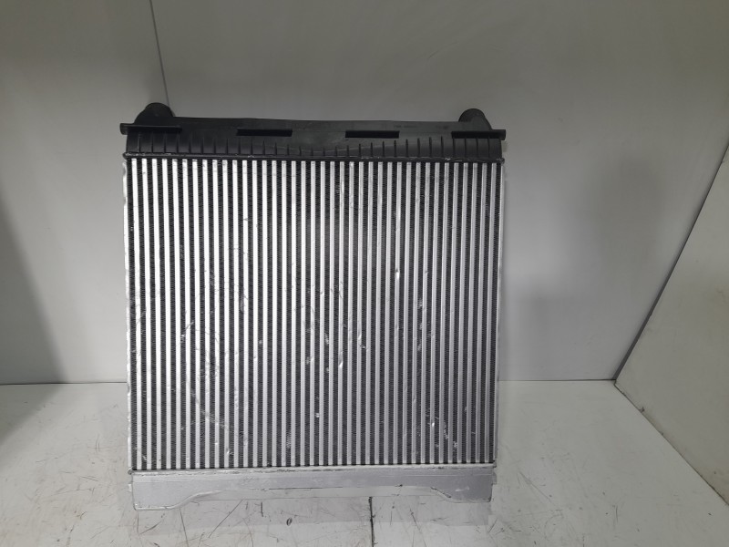 Recambio de intercooler para land rover range rover sport 3.6 td v8 referencia OEM IAM PML500040  