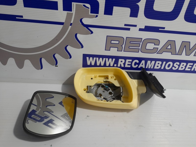 Recambio de retrovisor derecho para hyundai santa fe (bm) 2.2 crdi cat referencia OEM IAM S876202B130  