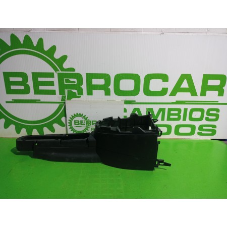 Recambio de consola central para ford fiesta (cbk) fun referencia OEM IAM 1358351  