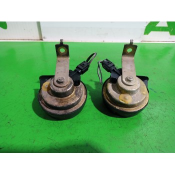 Recambio de claxon para land rover freelander (ln) e targa referencia OEM IAM YEB000050  