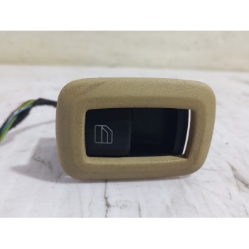 MANDO ELEVALUNAS TRASERO DERECHO A2518200510 