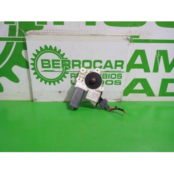 MOTOR ELEVALUNAS DELANTERO IZQUIERDO 106045102 