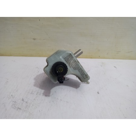 Recambio de bomba freno para volkswagen passat berlina (3c2) individual referencia OEM IAM 3C1611301  