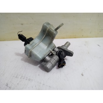 Recambio de bomba freno para volkswagen passat berlina (3c2) individual referencia OEM IAM 3C1611301  