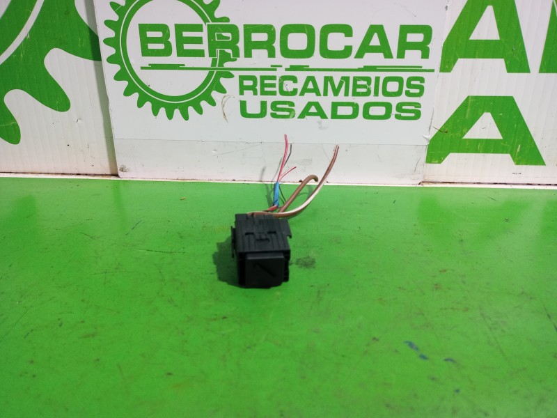 Recambio de rele para land rover freelander (ln) e targa referencia OEM IAM 8380420  