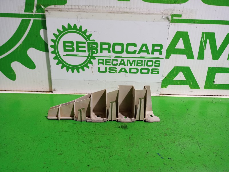 Recambio de soporte para land rover freelander (ln) e targa referencia OEM IAM DPN100210  